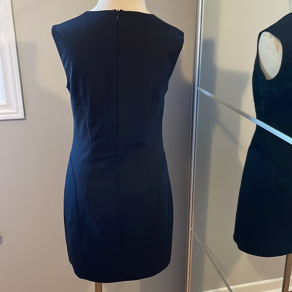 Guess Marciano lbd - Picture 4 of 6